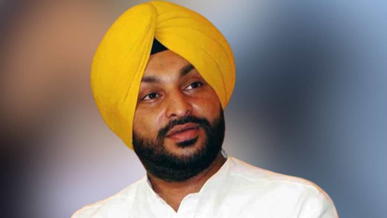 MP ਰਵਨੀਤ ਬਿੱਟੂ ਦੇ ਘਰ ਚੱਲੀ ਗੋਲੀ, ਗੰਨਮੈਨ ਦੀ ਮੌਕੇ ਤੇ ਮੌਤ