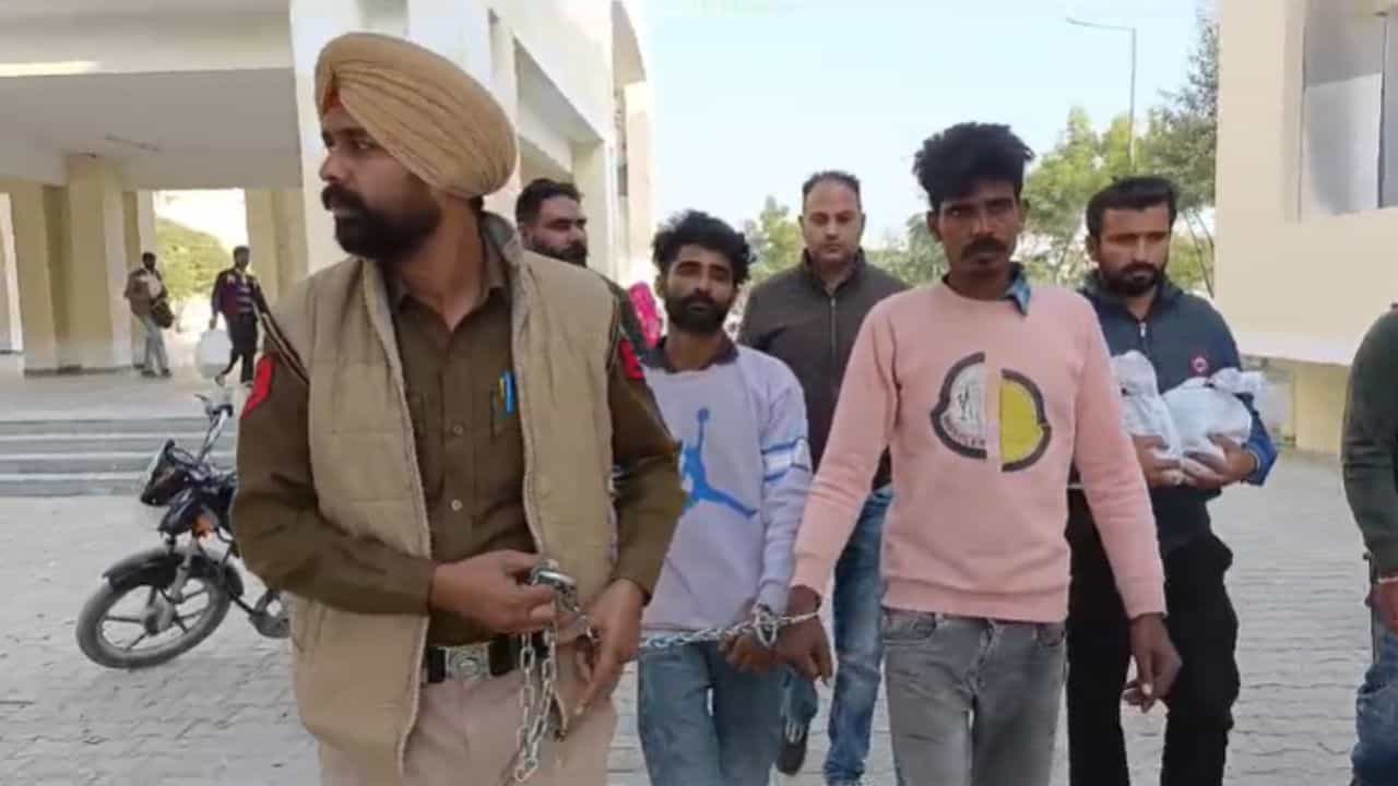 ਕਰੋੜਾਂ ਦੀ ਹੈਰੋਇਨ ਸਮੇਤ 2 ਮੁਲਜ਼ਮ ਗ੍ਰਿਫ਼ਤਾਰ, ਫਿਰੋਜ਼ਪੁਰ ਇਲਾਕੇ ਚ ਕਰਦੇ ਸਨ ਨਸ਼ਾ ਤਸਕਰੀ