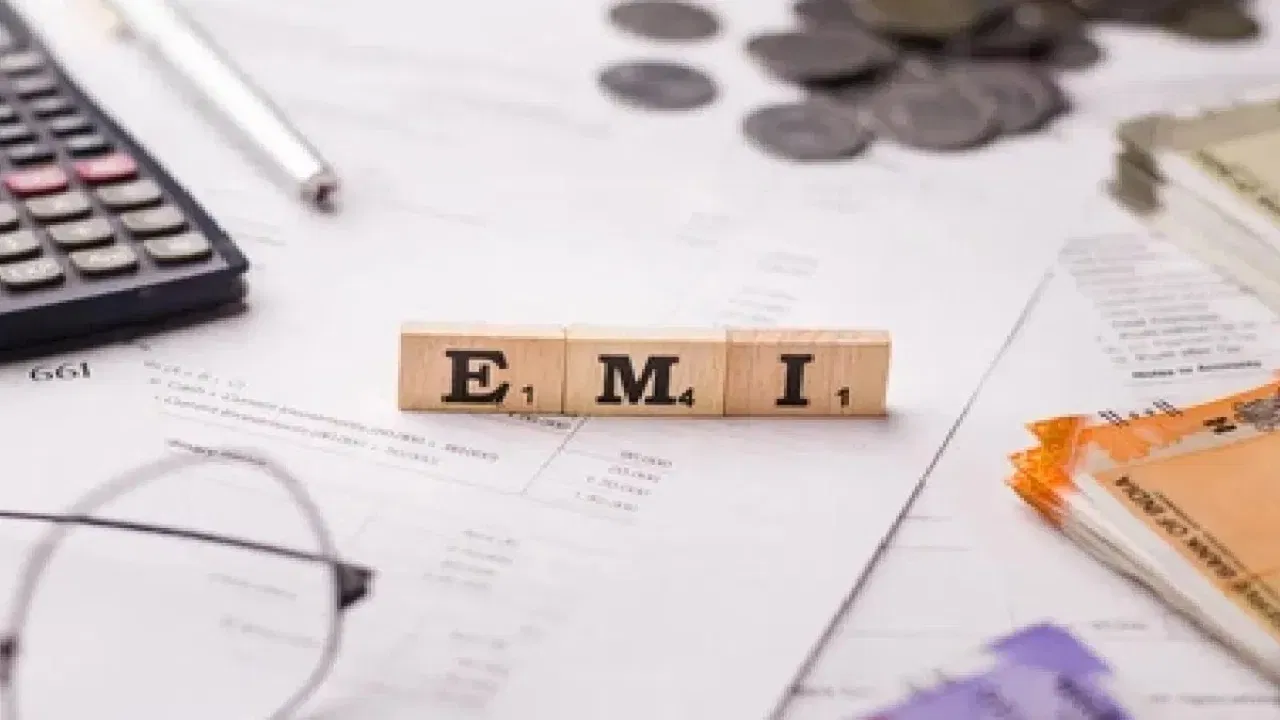 8 ਬੈਂਕਾਂ ਨੇ ਬਦਲੀਆਂ ਵਿਆਜ ਦਰਾਂ, ਜਾਣੋ ਤੁਹਾਡੀ ਜੇਬ ‘ਤੇ ਕਿੰਨਾ ਹੋਵੇਗਾ ਅਸਰ?