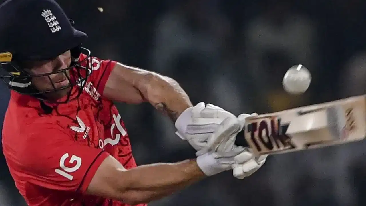 ਜਿਸਨੂੰ IPL Auction ਵਿੱਚ ਨਹੀਂ ਮਿਲਿਆ ਭਾਅ, ਉਸਨੇ ਵੈਸਟਇੰਡੀਜ਼ ਵਿੱਚ ਦਿਖਾਇਆ ਤਾਅ, ਲਗਾਤਾਰ ਦੂਜਾ ਸੈਂਕੜਾ, 208 ਦੀ ਸਟ੍ਰਾਈਕ ਰੇਟ ਨਾਲ ਕੁੱਟੀਆਂ ਦੌੜਾਂ