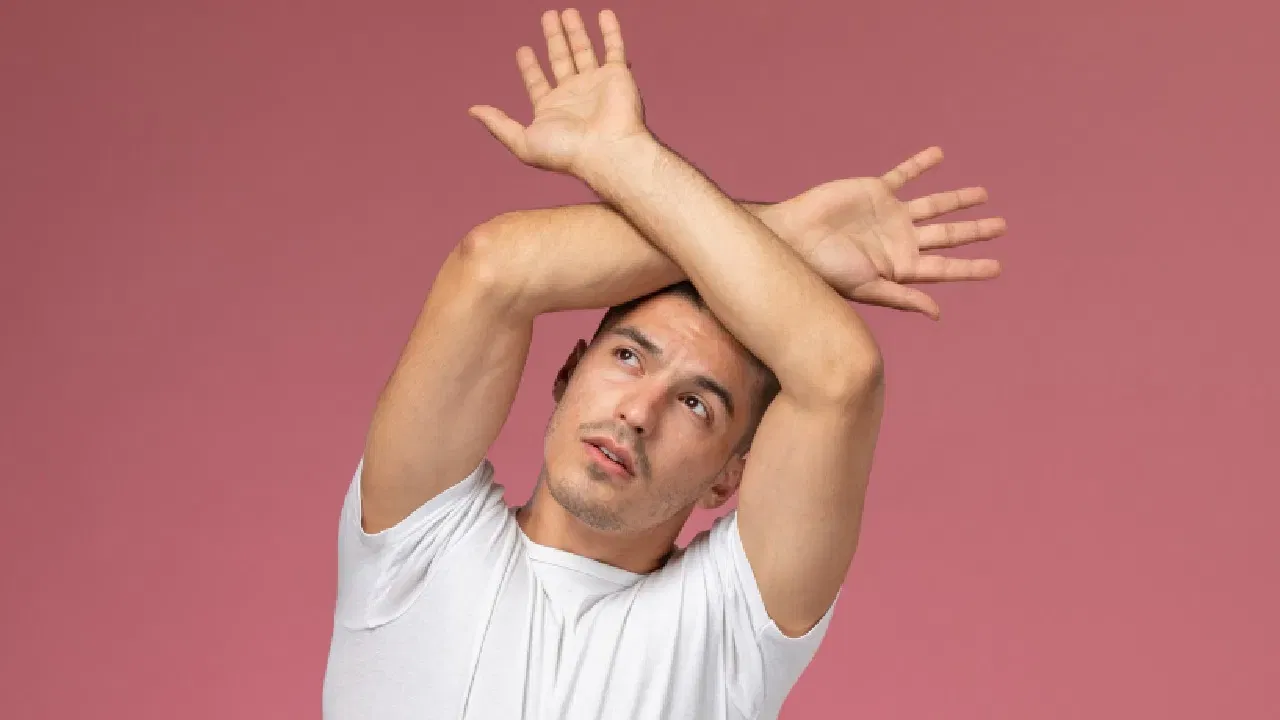 ਠੰਡੇ ਮੌਸਮ ਵਿਚ ਵੀ ਪਸੀਨੇ ਨਾਲ ਭਿੱਜੇ ਰਹਿੰਦੇ ਹਨ ਹੱਥ-ਪੈਰ ? ਇੰਝ ਮਿਲੇਗੀ ਰਾਹਤ