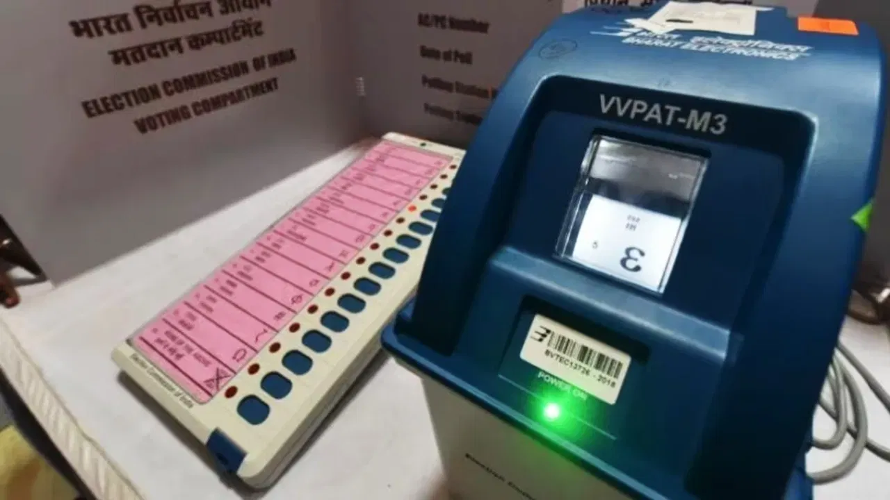 VVPAT 'ਤੇ ਸੁਪਰੀਮ ਕੋਰਟ ਨੇ ਕੇਂਦਰ ਅਤੇ ਚੋਣ ਕਮਿਸ਼ਨ ਨੂੰ ਦਿੱਤਾ ਨੋਟਿਸ, ਜਾਣੋ ਕੀ ਹੈ ਮਾਮਲਾ?