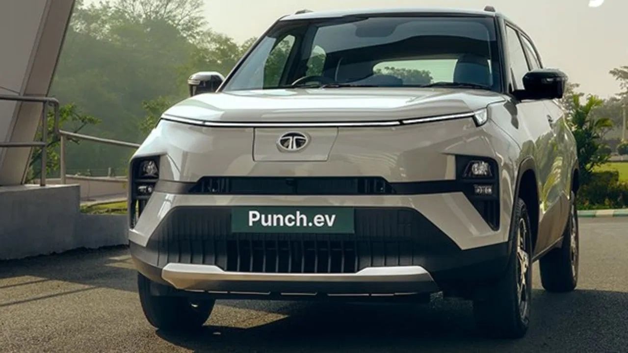 Tata Punch EV: ਆ ਗਈ ਇਲੈਕਟ੍ਰਿਕ ਪੰਚ, 21 ਹਜ਼ਾਰ ਰੁਪਏ ‘ਚ ਕਰ ਸਕਦੇ ਹੋ ਬੁੱਕ, ਜਾਣੋ ਕਾਰ ਦੇ ਖਾਸ ਫੀਚਰਸ Tata Punch EV: ਆ ਗਈ ਇਲੈਕਟ੍ਰਿਕ ਪੰਚ, 21 ਹਜ਼ਾਰ ਰੁਪਏ ‘ਚ ਕਰ ਸਕਦੇ ਹੋ ਬੁੱਕ, ਜਾਣੋ ਕਾਰ ਦੇ ਖਾਸ ਫੀਚਰਸ