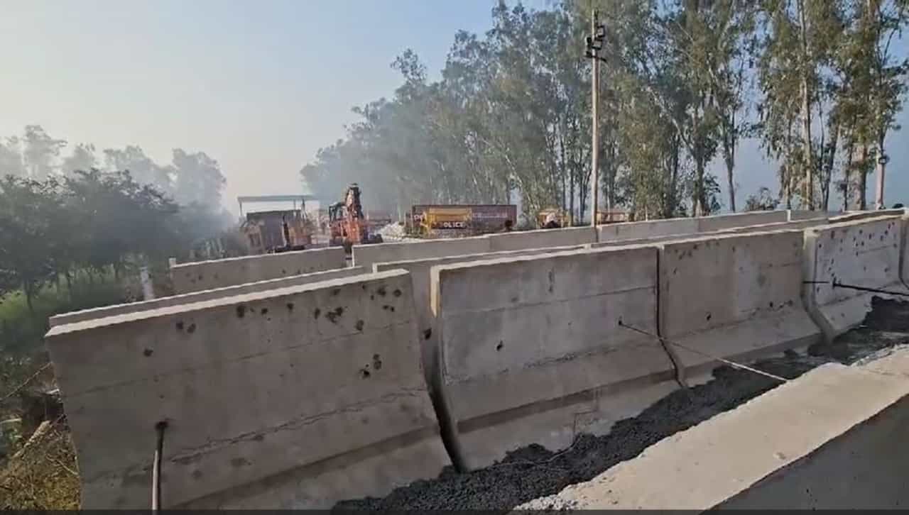 ਸੀਮਿੰਟ ਦੇ ਬੈਰੀਕੇਡ, ਧਾਰਾ 144 ਕਿਸਾਨ ਅੰਦੋਲਨ ਨੂੰ ਰੋਕਣ ਲਈ ਦਿੱਲੀ ਦੀ ਕਿਲ੍ਹਾਬੰਦੀ