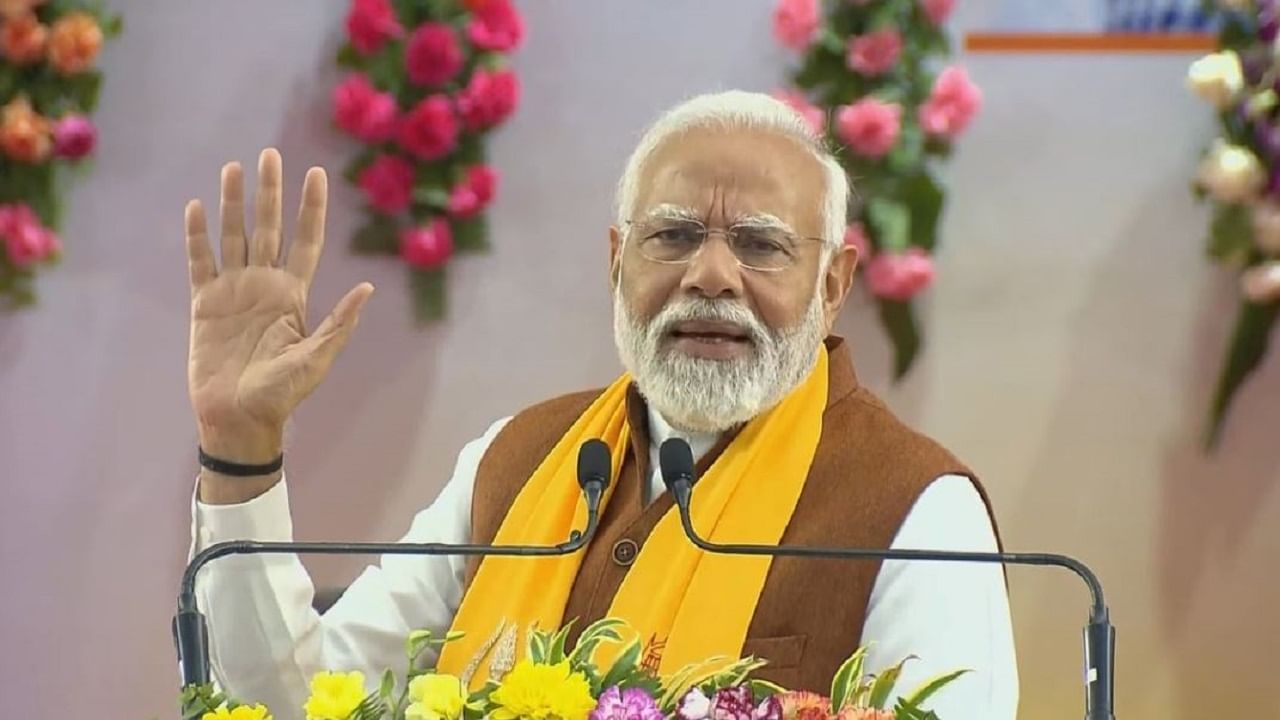 ਡਰਾਉਣਾ-ਧਮਕਾਉਣਾ ਕਾਂਗਰਸ ਦਾ ਪੁਰਾਣਾ ਸੱਭਿਆਚਾਰ… ਚੀਫ਼ ਜਸਟਿਸ ਨੂੰ 600 ਵਕੀਲਾਂ ਦੀ ਚਿੱਠੀ ‘ਤੇ ਬੋਲੇ ਪੀਐਮ ਮੋਦੀ ਡਰਾਉਣਾ-ਧਮਕਾਉਣਾ ਕਾਂਗਰਸ ਦਾ ਪੁਰਾਣਾ ਸੱਭਿਆਚਾਰ… ਚੀਫ਼ ਜਸਟਿਸ ਨੂੰ 600 ਵਕੀਲਾਂ ਦੀ ਚਿੱਠੀ ‘ਤੇ ਬੋਲੇ ਪੀਐਮ ਮੋਦੀ