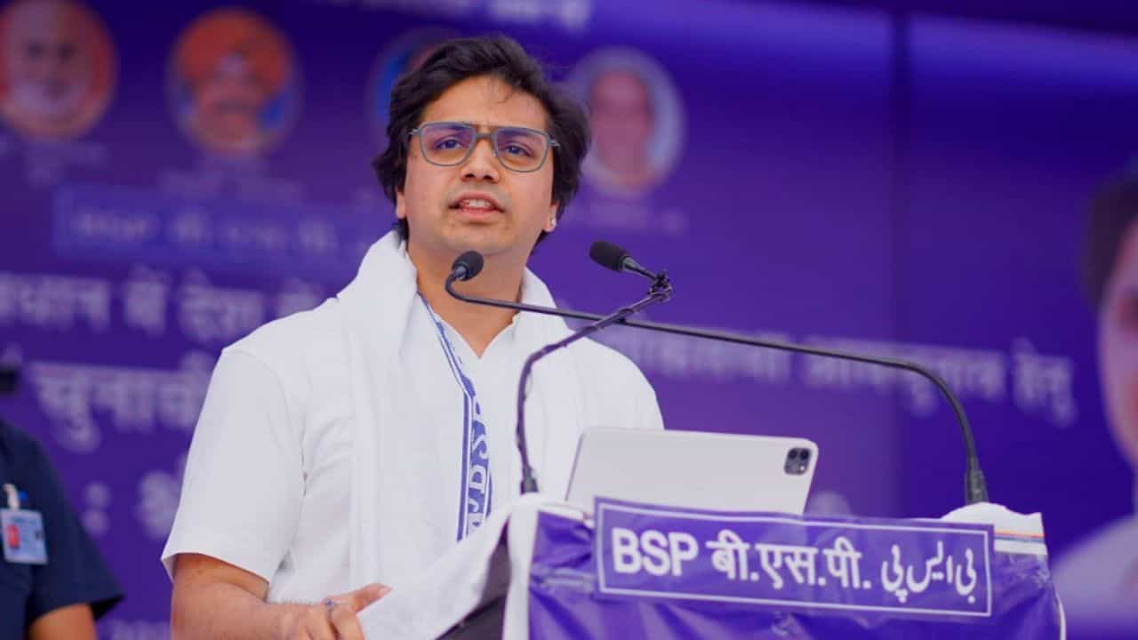 ਆਕਾਸ਼ ਆਨੰਦ ਨੂੰ ਮਾਇਆਵਤੀ ਤੋਂ ਮਿਲੀ ਮੁਆਫ਼ੀ , ਉੱਤਰਾਧਿਕਾਰੀ ਬਾਰੇ ਖਤਮ ਹੋ ਗਿਆ ਸਸਪੈਂਸ