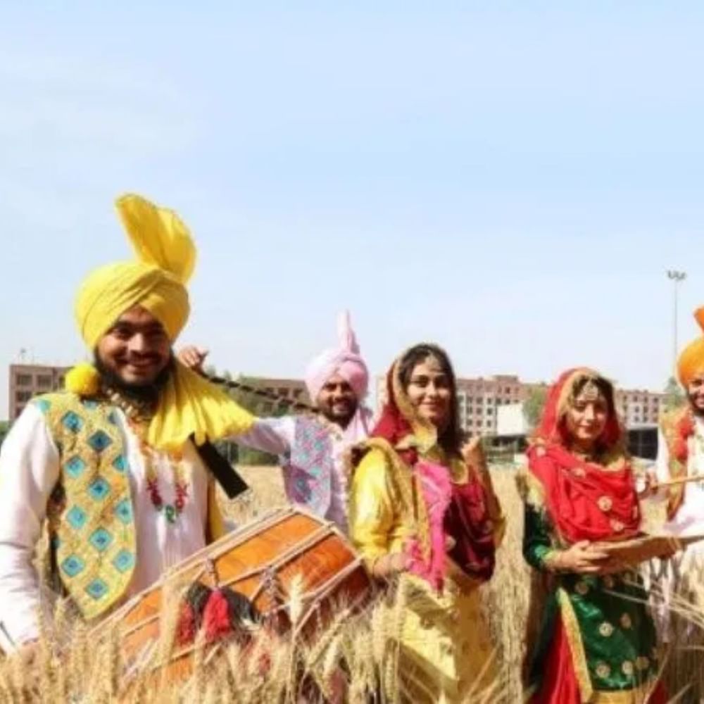 ਵੱਖ-ਵੱਖ ਰਾਜਾਂ ਵਿੱਚ ਵਿਸਾਖੀ ਮਨਾਉਣ ਦਾ ਤਰੀਕਾ ਵੀ ਵੱਖ-ਵੱਖ ਹੈ।