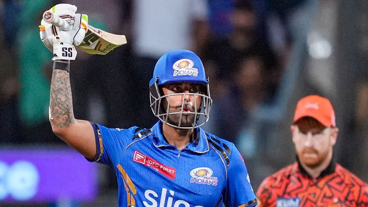 MI vs SRH, IPL 2024: ਸੂਰਿਆਕੁਮਾਰ ਯਾਦਵ ਨੇ 51 ਗੇਂਦਾਂ ਵਿੱਚ ਲਗਾਇਆ ਸੈਂਕੜਾ, ਮੁੰਬਈ ਨੇ 7 ਵਿਕਟਾਂ ਨਾਲ ਜਿੱਤੀ MI vs SRH, IPL 2024: ਸੂਰਿਆਕੁਮਾਰ ਯਾਦਵ ਨੇ 51 ਗੇਂਦਾਂ ਵਿੱਚ ਲਗਾਇਆ ਸੈਂਕੜਾ, ਮੁੰਬਈ ਨੇ 7 ਵਿਕਟਾਂ ਨਾਲ ਜਿੱਤੀ