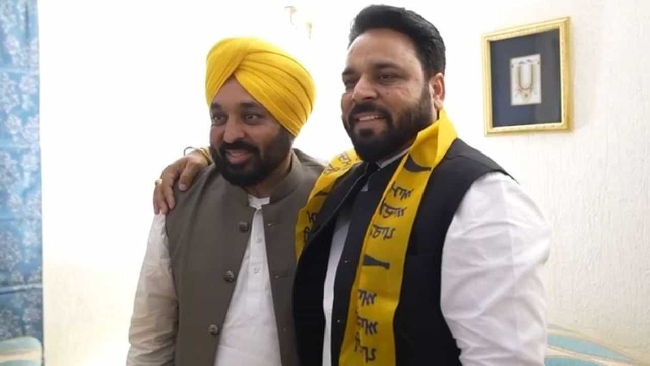 ਪੰਜਾਬ BSP ਨੂੰ ਲੱਗਿਆ ਝਟਕਾ, ਹੁਸ਼ਿਆਰਪੁਰ ਤੋਂ ਉਮੀਦਵਾਰ AAP ਚ ਸ਼ਾਮਲ