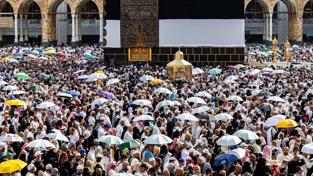 ਮੱਕਾ 'ਚ ਅੱਤ ਦੀ ਗਰਮੀ ਬਣੀ ਜਾਨਲੇਵਾ, 550 ਤੋਂ ਵੱਧ ਹਜ ਯਾਤਰੀਆਂ ਦੀ ਮੌਤ, ਕਈਆਂ ਦਾ  ਇਲਾਜ ਜਾਰੀ | Extreme heat in Mecca saudi arab Hajj pilgrims died of rising  temperature Punjabi