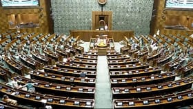 ਮੁਸਲਿਮ ਔਰਤਾਂ ਦੇ ਰਾਖਵਾਂਕਰਨ ‘ਤੇ ਸੰਸਦ ‘ਚ ਅਮਿਤ ਸ਼ਾਹ ਅਤੇ ਅਖਿਲੇਸ਼ ਵਿਚਾਲੇ ਬਹਿਸ