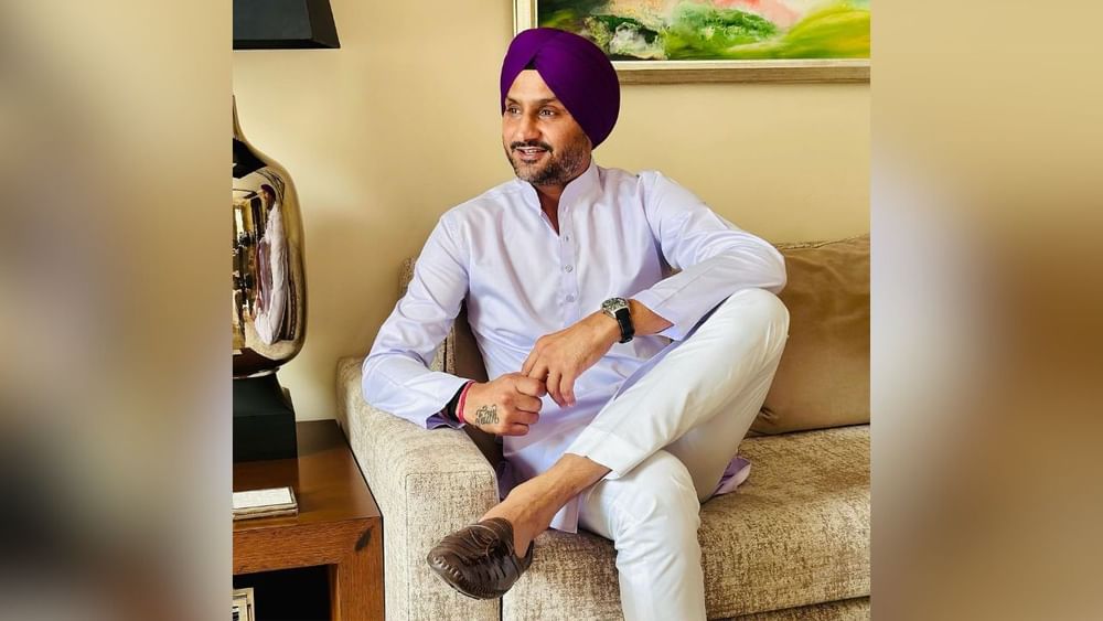 ਚੋਣ ਕਮਿਸ਼ਨ ਨੂੰ ਦਿੱਤੇ ਹਲਫ਼ਨਾਮੇ ਮੁਤਾਬਕ ਹਰਭਜਨ ਸਿੰਘ ਕੋਲ ਸਾਲ 2022 ਵਿੱਚ ਕੁੱਲ 81 ਕਰੋੜ ਰੁਪਏ ਦੀ ਜਾਇਦਾਦ ਸੀ। ਰਾਜ ਸਭਾ ਲਈ ਨਾਮਜ਼ਦਗੀ ਭਰਨ ਸਮੇਂ ਹਰਭਜਨ ਸਿੰਘ ਵੱਲੋਂ ਦਿੱਤੇ ਹਲਫ਼ਨਾਮੇ ਅਨੁਸਾਰ ਵਿੱਤੀ ਸਾਲ 2020-21 ਵਿੱਚ ਉਨ੍ਹਾਂ ਦੀ ਸਾਲਾਨਾ ਆਮਦਨ 5,78,16,730 ਰੁਪਏ ਸੀ। ਉਨ੍ਹਾਂ ਦੀ ਪਤਨੀ ਦੀ ਸਾਲਾਨਾ ਆਮਦਨ 5 ਲੱਖ ਰੁਪਏ ਦੱਸੀ ਗਈ ਹੈ। ਹਲਫ਼ਨਾਮੇ ਮੁਤਾਬਕ ਹਰਭਜਨ ਦੇ ਕੋਲ 8 ਲੱਖ ਰੁਪਏ ਨਕਦ ਅਤੇ ਬੈਂਕਾਂ ਵਿੱਚ ਕਰੀਬ 14 ਕਰੋੜ ਰੁਪਏ ਜਮ੍ਹਾਂ ਸਨ। ਹਰਭਜਨ ਨੇ ਬਾਂਡ, ਡਿਬੈਂਚਰ ਅਤੇ ਸ਼ੇਅਰਾਂ ਵਿੱਚ 1 ਕਰੋੜ ਰੁਪਏ ਦਾ ਨਿਵੇਸ਼ ਕੀਤਾ ਹੈ। ਇਸ ਤੋਂ ਇਲਾਵਾ ਉਨ੍ਹਾਂ ਕੋਲ 2.25 ਕਰੋੜ ਰੁਪਏ ਦੀਆਂ ਬੀਮਾ ਪਾਲਿਸੀਆਂ ਵੀ ਹਨ। ਹਰਭਜਨ ਕੋਲ 70 ਲੱਖ ਰੁਪਏ ਦੀਆਂ ਘੜੀਆਂ ਵੀ ਹਨ। ਇਸ ਤਰ੍ਹਾਂ ਉਸ ਕੋਲ ਕੁੱਲ 22 ਕਰੋੜ ਰੁਪਏ ਦੀ ਚੱਲ ਜਾਇਦਾਦ ਸੀ।