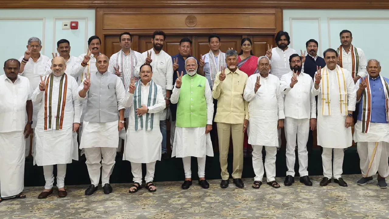 NDA ਦੀ ਸਾਰੀਆਂ ਪਾਰਟੀਆਂ ਨੇ ਫਿਰ ਪ੍ਰਧਾਨ ਮੰਤਰੀ ਮੋਦੀ ਨੂੰ ਆਪਣਾ ਨੇਤਾ ਚੁਣਿਆ