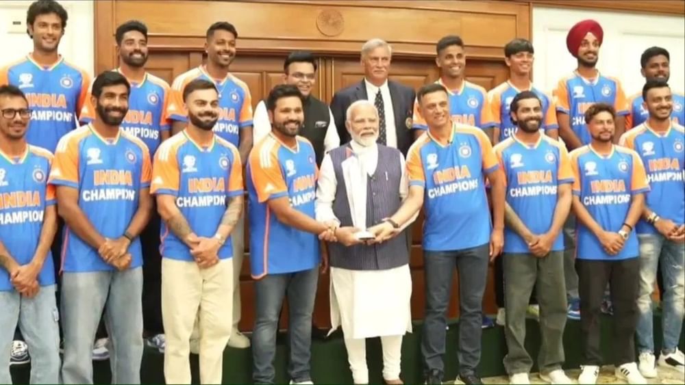 PM Modi Meet Team India: ਵਿਸ਼ਵ ਕੱਪ ਜੇਤੂ ਟੀਮ ਨਾਲ ਪੀਐਮ ਨਰੇਂਦਰ ਮੋਦੀ ਦੀ ਮੁਲਾਕਾਤ, ਦੇਖੋ ਖਾਸ ਤਸਵੀਰਾਂ (Pic: PTI)