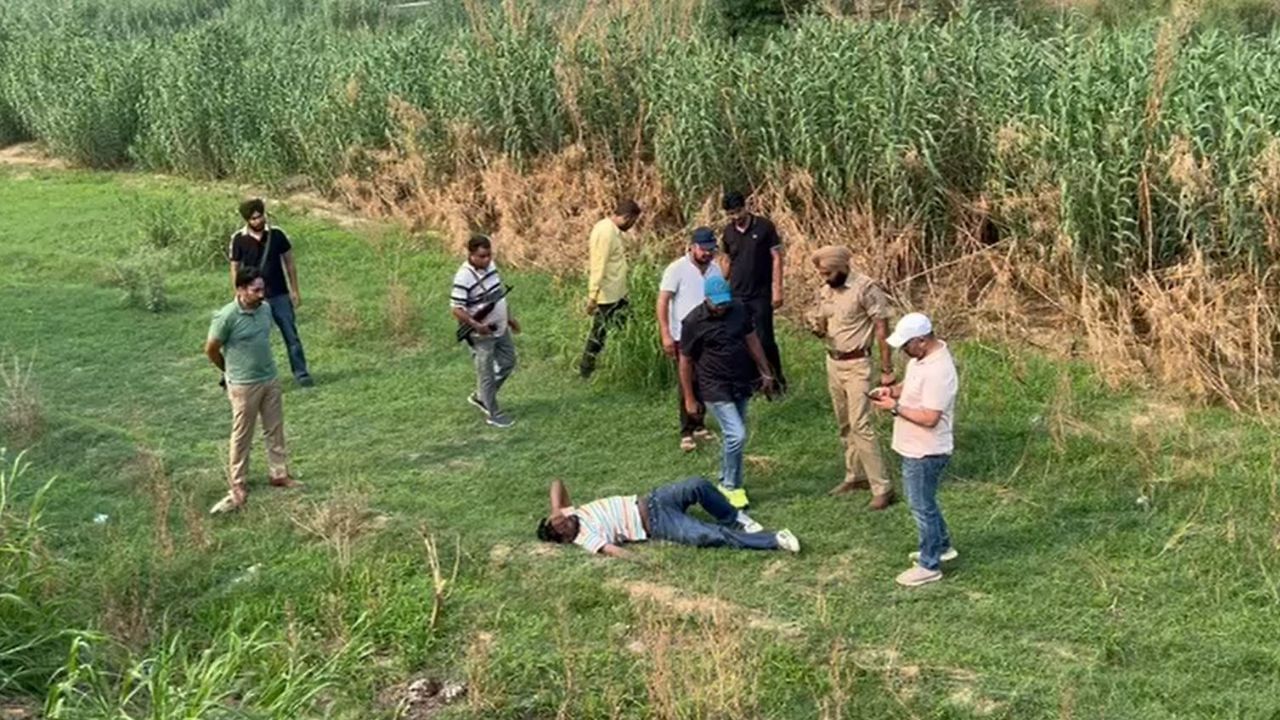 ਮੁਹਾਲੀ ਨੇੜੇ ਬਨੂੜ ਚ ਇਨਕਾਉਂਟਰ, AGTF ਅਤੇ ਪਟਿਆਲਾ ਪੁਲਿਸ ਨੇ ਕੀਤੀ ਕਾਰਵਾਈ ਮੁਹਾਲੀ ਨੇੜੇ ਬਨੂੜ ਚ ਇਨਕਾਉਂਟਰ, AGTF ਅਤੇ ਪਟਿਆਲਾ ਪੁਲਿਸ ਨੇ ਕੀਤੀ ਕਾਰਵਾਈ