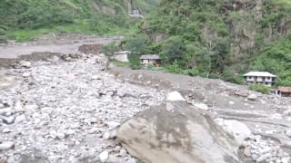 Shimla Rain: ਬਰਸਾਤ ਬਣੀ ਤਬਾਹੀ! ਹਿਮਾਚਲ ‘ਚ ਬੱਦਲ ਫਟਣ ਨਾਲ ਵਹਿ ਗਿਆ ਅੱਧਾ ਪਿੰਡ, 25 ਪਰਿਵਾਰ ਘਰ, 36 ਲੋਕ ਲਾਪਤਾ…