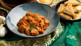 ਚਿਕਨ ਜਾਂ ਮਟਨ...ਸਰੀਰ ਲਈ ਕਿਹੜਾ ਬਿਹਤਰ? ਜਾਣੋ ਉਹ ਰਾਜ ਜੋ ਕਿਸੇ ਨੂੰ ਨਹੀਂ ਪਤਾ!