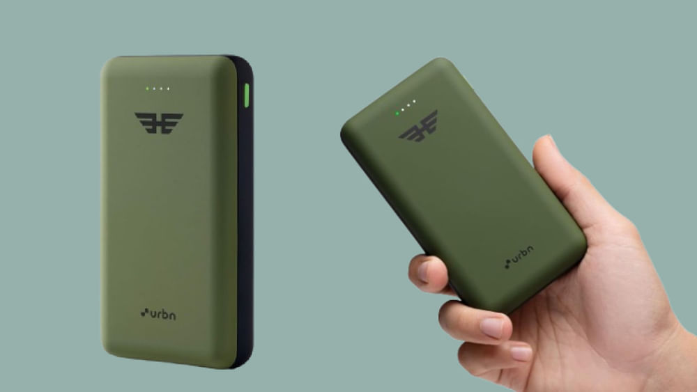 URBN 20000 mAh Power Bank: ਜੇਕਰ ਤੁਸੀਂ ਆਪਣੀ ਭੈਣ ਨੂੰ ਪਾਵਰ ਬੈਂਕ ਗਿਫਟ ਕਰਦੇ ਹੋ, ਤਾਂ ਇਹ ਉਸ ਲਈ ਬਹੁਤ ਫਾਇਦੇਮੰਦ ਹੋ ਸਕਦਾ ਹੈ। ਇਸ ਤੋਂ ਬਾਅਦ ਤੁਹਾਨੂੰ ਫ਼ੋਨ ਚਾਰਜਰ ਲਿਜਾਣ ਤੋਂ ਮੁਕਤ ਕਰ ਦਿੱਤਾ ਜਾਵੇਗਾ। ਤੁਹਾਨੂੰ ਇਹ ਪਾਵਰ ਬੈਂਕ ਈ-ਕਾਮਰਸ ਪਲੇਟਫਾਰਮ Amazon ਤੋਂ 63 ਫੀਸਦੀ ਡਿਸਕਾਊਂਟ ਦੇ ਨਾਲ ਸਿਰਫ 1,499 ਰੁਪਏ 'ਚ ਮਿਲ ਰਿਹਾ ਹੈ।