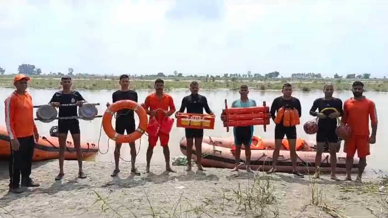 ਤਰਨਤਾਰਨ ਚ ਹੜ੍ਹ ਦੇ ਪ੍ਰਭਾਵ ਤੋਂ ਬਚਾਅ ਲਈ NDRF ਵੱਲੋਂ ਮੋਕ ਡਰਿੱਲ, ਜਿਲ੍ਹੇ ਦੇ ਹੋਰ ਵਿਭਾਗਾਂ ਨੇ ਵੀ ਲਿਆ ਹਿੱਸਾ