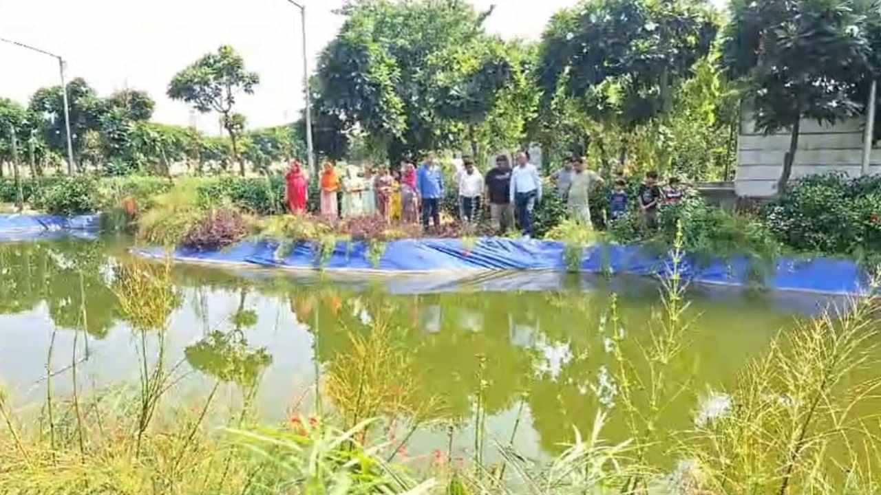 Snake In Water Lake: ਖੂਬਸੂਰਤੀ ਲਈ ਬਣਾਈ ਸੀ ਲੇਕ ਹੁਣ ਬਣੀ ਸੱਪਾਂ ਦਾ ਘਰ, ਲੁਧਿਆਣਾ ਦੇ ਲੋਕ ਪਰੇਸ਼ਾਨ