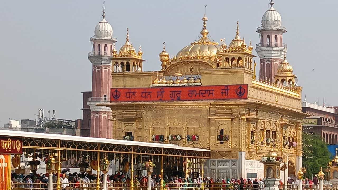 ਗੋਲਡਨ ਟੈਂਪਲ ਨੂੰ ਫਿਰ ਬੰਬ ਨਾਲ ਉਡਾਉਣ ਦੀ ਧਮਕੀ, SGPC ਦੀ ਅਪੀਲ - ਘਬਰਾਉਣ ਦੀ ਨਹੀਂ ਲੋੜ