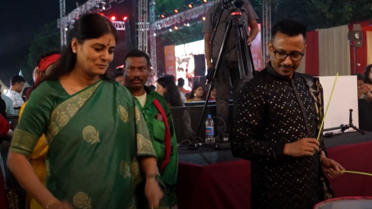 TV9 ਫੈਸਟੀਵਲ ਆਫ ਇੰਡੀਆ: ਅਨੁਪ੍ਰਿਆ ਪਟੇਲ ਨੇ TV9 ਫੈਸਟੀਵਲ 'ਚ ਮਾਂ ਭਗਵਤੀ ਦਾ ਆਸ਼ੀਰਵਾਦ ਲਿਆ