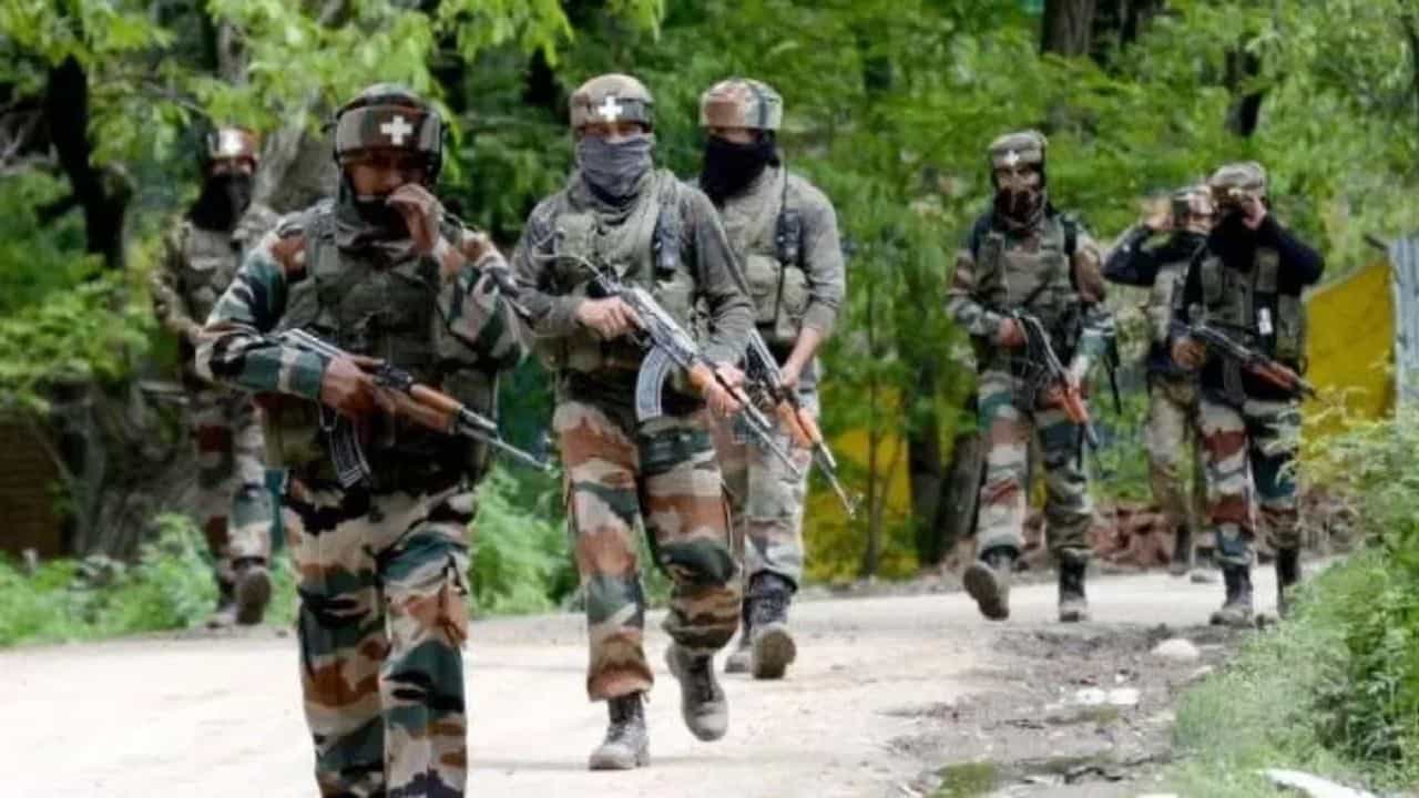 ਜੰਮੂ-ਕਸ਼ਮੀਰ ਦੇ ਗਾਂਦਰਬਲ ਵਿੱਚ ਮੁਠਭੇੜ... ਇੱਕ ਅੱਤਵਾਦੀ ਢੇਰ, ਅਖਨੂਰ ਵਿੱਚ ਦੇਖੇ ਗਏ ਡਰੋਨ