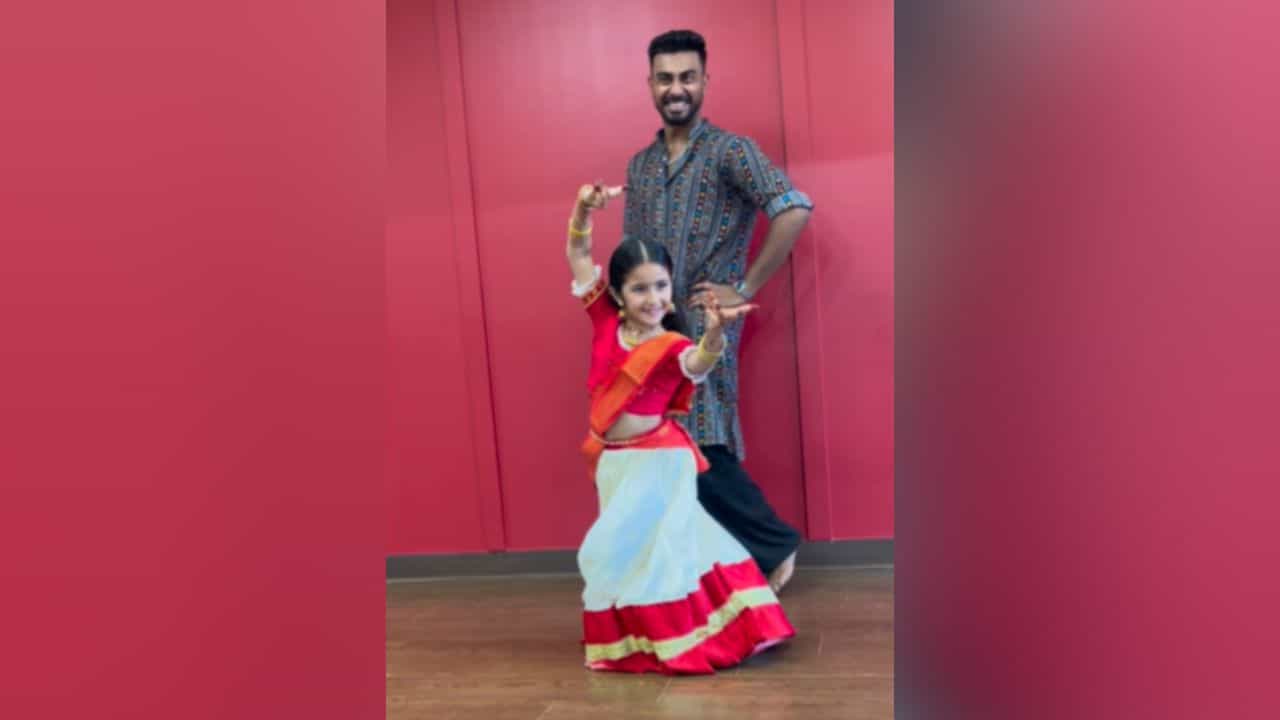 Viral: ਰਸ਼ਮਿਕਾ ਮੰਧਾਨਾ ਦੇ ਗੀਤ ਤੇ ਛੋਟੀ ਬੱਚੀ ਨੇ ਕੀਤਾ ਜ਼ਬਰਦਸਤ ਪਰਫਾਰਮ, ਯੂਜ਼ਰਸ ਬੋਲੇ- ਦਿਨ ਬਣ ਗਿਆ Viral: ਰਸ਼ਮਿਕਾ ਮੰਧਾਨਾ ਦੇ ਗੀਤ ਤੇ ਛੋਟੀ ਬੱਚੀ ਨੇ ਕੀਤਾ ਜ਼ਬਰਦਸਤ ਪਰਫਾਰਮ, ਯੂਜ਼ਰਸ ਬੋਲੇ- ਦਿਨ ਬਣ ਗਿਆ