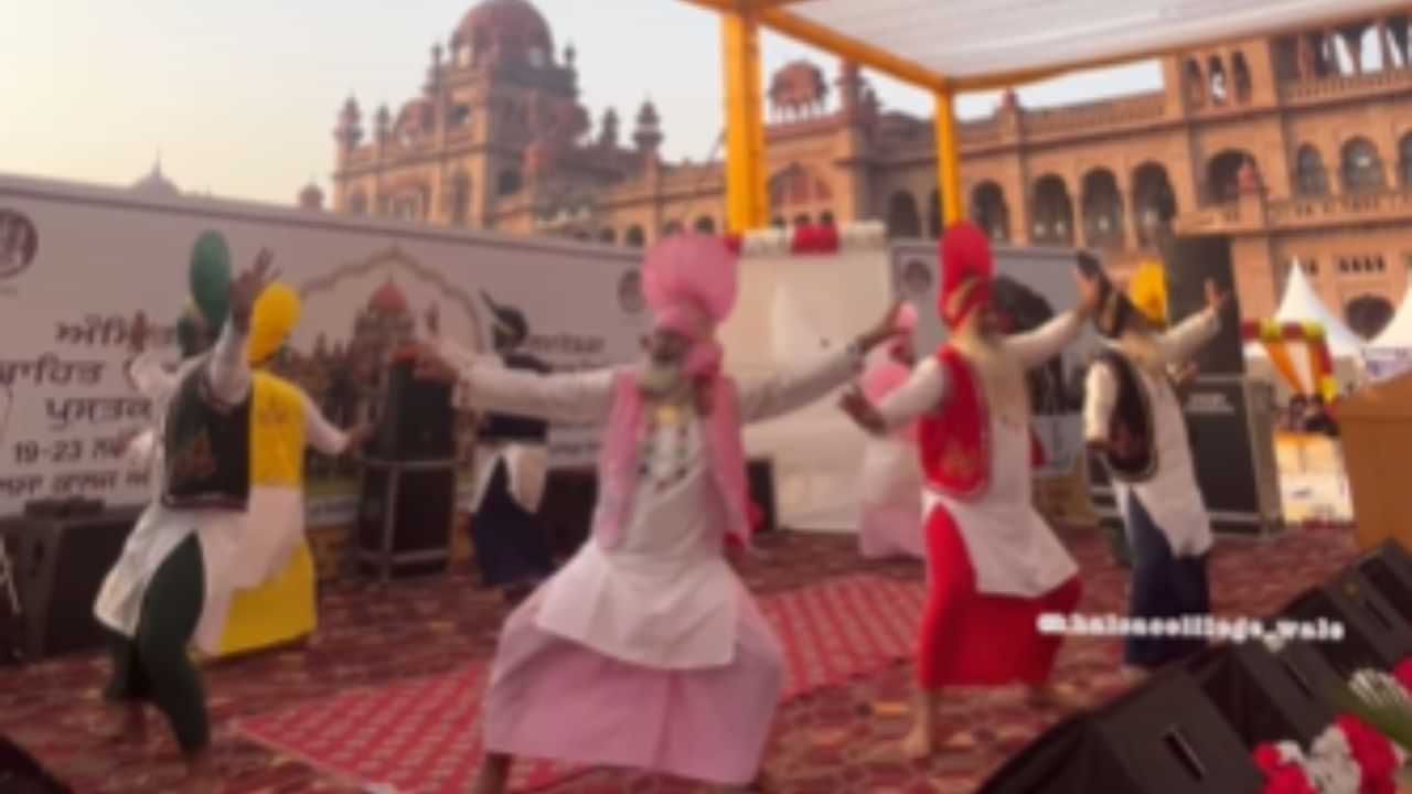 Bhangra Video: 1980 ਦੇ ਬੈਚ ਨੇ ਕਾਲਜ ਫੈਸਟ ਚ ਕੀਤਾ ਜ਼ਬਰਦਸਤ ਭੰਗੜਾ, ਖਾਲਸਾ ਕਾਲਜ ਅੰਮ੍ਰਿਤਸਰ ਦੀ ਇਹ ਵੀਡੀਓ ਹੋ ਰਹੀ ਹੈ ਵਾਇਰਲ