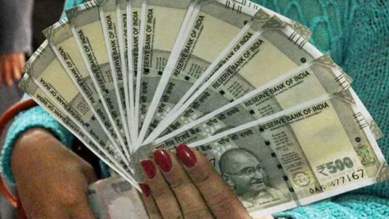 ATM ਤੋਂ ਪੈਸੇ ਕਢਵਾਉਣ ਤੋਂ ਲੈ ਕੇ ਰੇਲਵੇ ਟਿਕਟਾਂ ਅਤੇ ਵੇਰਕਾ ਦੁੱਧ ਤੱਕ... ਅੱਜ ਤੋਂ ਬਦਲੇ ਇਹ 7 ਨਿਯਮ