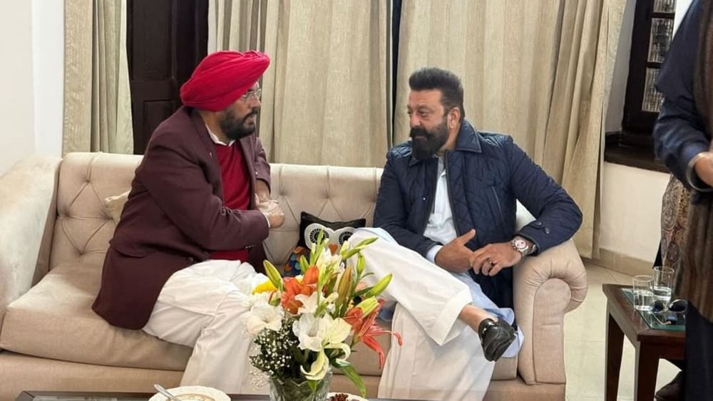 ਇਸ ਮੌਕੇ ਮੀਡੀਆ ਨਾਲ ਗੱਲਬਾਤ ਕਰਦੇ ਹੋਏ ਸੰਜੇ ਦੱਤ ਨੇ ਕਿਹਾ ਕਿ ਉਹਨਾਂ ਨੂੰ ਪੰਜਾਬ ਵਿੱਚ ਆ ਰੇ ਬਹੁਤ ਵਧੀਆ ਲੱਗਿਆ। ਖਾਸ ਕਰਕੇ ਅੰਮ੍ਰਿਤਸਰ ਵਿੱਚ ਉਨ੍ਹਾਂ ਨੂੰ ਲੋਕਾਂ ਦਾ ਬਹੁਤ ਪਿਆਰ ਮਿਲਿਆ ਹੈ।