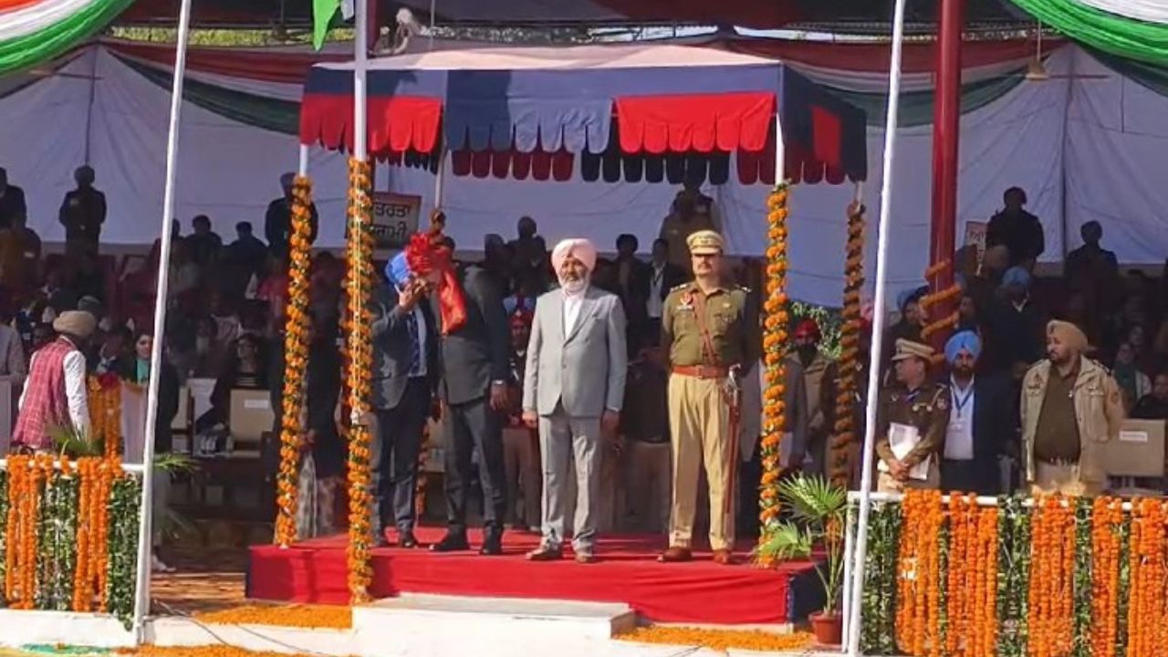 Sangrur: ਚੌਥੀ ਵਾਰ ਦਿੱਲੀ ਵਿੱਚ AAP ਸਰਕਾਰ, ਹਰਪਾਲ ਚੀਮਾ ਦਾ ਦਾਅਵਾ Sangrur: ਚੌਥੀ ਵਾਰ ਦਿੱਲੀ ਵਿੱਚ AAP ਸਰਕਾਰ, ਹਰਪਾਲ ਚੀਮਾ ਦਾ ਦਾਅਵਾ
