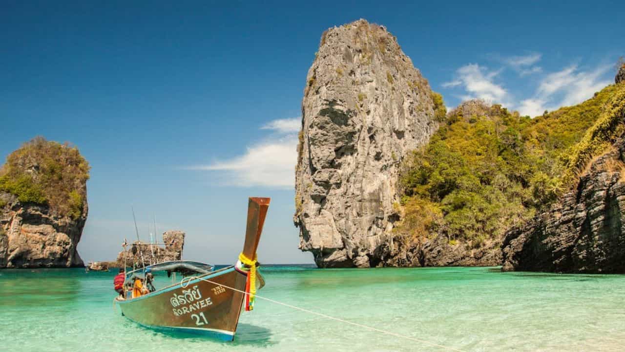 Job Alert: Island ਤੇ ਮੈਨੇਜਰ ਦੀ ਨੌਕਰੀ, 26 ਲੱਖ ਦਾ ਪੈਕੇਜ... ਬਸ ਕੰਮ ਕਰਨਾ ਹੋਵੇਗਾ ਇਹ ਕੰਮ