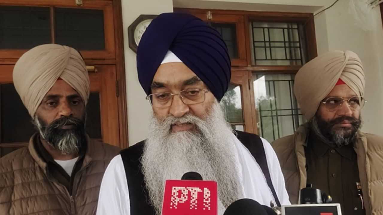 SGPC ਪ੍ਰਧਾਨ ਨੂੰ ਮਨਾਉਣ ਦੀਆਂ ਕੋਸ਼ਿਸ਼ਾਂ ਜਾਰੀ, ਘਰ ਪਹੁੰਚੇ ਸ੍ਰੀ ਅਕਾਲ ਤਖ਼ਤ ਤੇ ਕੇਸਗੜ੍ਹ ਸਾਹਿਬ ਦੇ ਜਥੇਦਾਰ