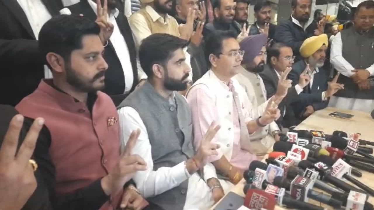 ਬਠਿੰਡਾ ਨਗਰ ਨਿਗਮ ਤੇ ਵੀ ਆਮ ਆਦਮੀ ਪਾਰਟੀ ਦਾ ਕਬਜਾ, ਪਦਮਜੀਤ ਸਿੰਘ ਮਹਿਤਾ ਬਣੇ ਮੇਅਰ