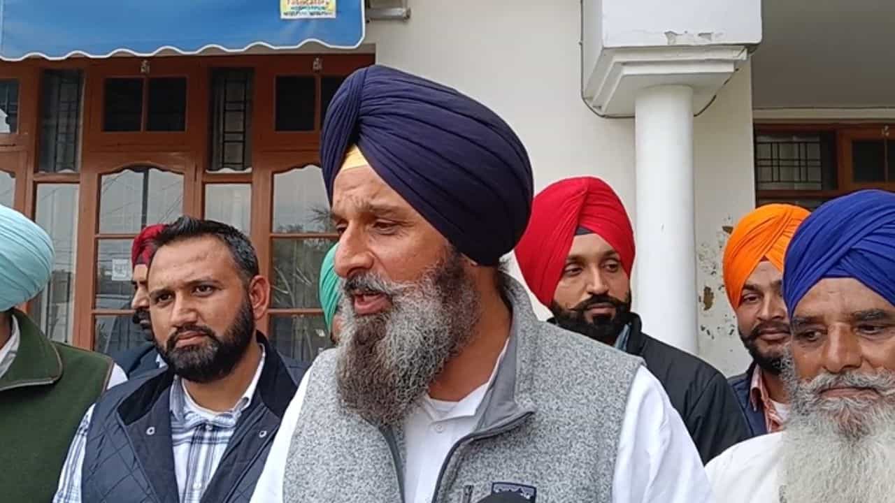 500 ਕਰੋੜ ਤੋਂ ਵਧ ਦਾ ਲੈਣ-ਦੇਣ... ਵਿਜੀਲੈਂਸ ਨੂੰ ਮਜੀਠੀਆ ਦੇ ਠਿਕਾਨਿਆ ਤੋਂ ਮਿਲਿਆ ਇਹ ਕੁਝ, ਕੱਲ੍ਹ ਹੋਵੇਗੀ ਪੇਸ਼ੀ 500 ਕਰੋੜ ਤੋਂ ਵਧ ਦਾ ਲੈਣ-ਦੇਣ... ਵਿਜੀਲੈਂਸ ਨੂੰ ਮਜੀਠੀਆ ਦੇ ਠਿਕਾਨਿਆ ਤੋਂ ਮਿਲਿਆ ਇਹ ਕੁਝ, ਕੱਲ੍ਹ ਹੋਵੇਗੀ ਪੇਸ਼ੀ