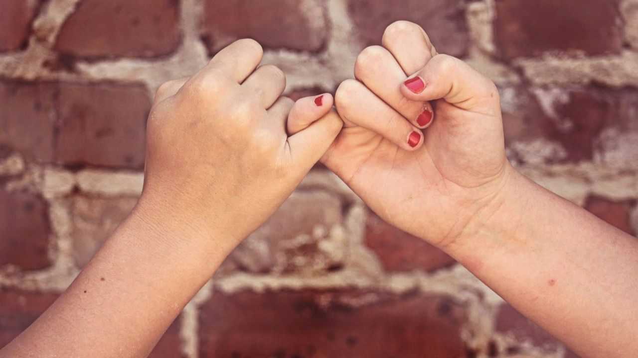 Promise Day 2025 Wishes: ਮੈਂ ਵਾਅਦਾ ਕਰਦਾ ਹਾਂ... ਪ੍ਰੋਮਿਸ ਡੇਅ ਤੇ ਇਸ ਤਰ੍ਹਾਂ ਦਿਓ ਸ਼ੁਭਕਾਮਨਾਵਾਂ