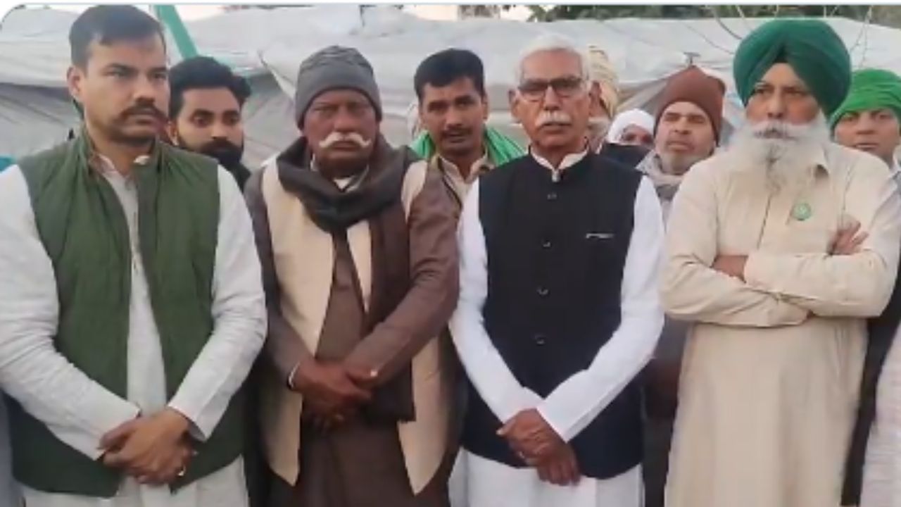 ਬਜਟ ‘ਚ MSP ਗਾਰੰਟੀ ਨਾ ਮਿਲਣ ‘ਤੇ ਰੋਹ, ਧਰਨਾਕਾਰੀ ਕਿਸਾਨਾਂ ਨੇ ਜਤਾਈ ਨਾਰਾਜ਼ਗੀ ਬਜਟ ‘ਚ MSP ਗਾਰੰਟੀ ਨਾ ਮਿਲਣ ‘ਤੇ ਰੋਹ, ਧਰਨਾਕਾਰੀ ਕਿਸਾਨਾਂ ਨੇ ਜਤਾਈ ਨਾਰਾਜ਼ਗੀ