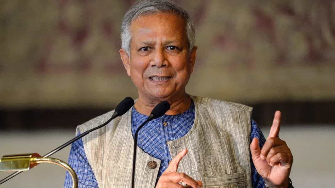 ਬੰਗਲਾਦੇਸ਼ ਦੇ ਹਾਲਾਤਾਂ ਤੋਂ ਹਾਰ ਗਏ ਯੂਨਸ, ਇੱਕ ਸਾਲ ਦੇ ਅੰਦਰ ਸੱਤਾ ਛੱਡਣ ਦਾ ਕੀਤਾ ਫੈਸਲਾ