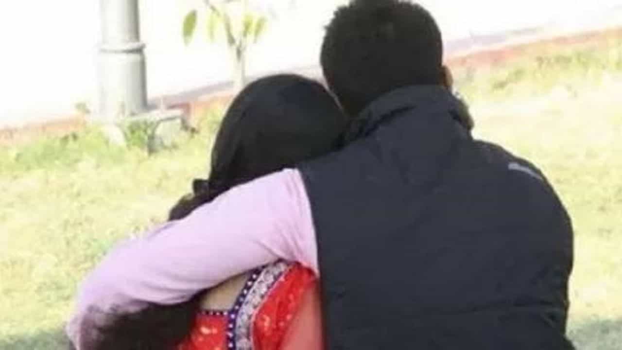 ਦੋ ਬੱਚਿਆਂ ਦੀ ਮਾਂ ਆਪਣੇ ਹੀ ਭਤੀਜੇ ਨਾਲ ਭੱਜ ਗਈ, ਫਿਰ SP ਨੂੰ ਦੱਸਿਆ- ਮੇਰਾ ਪਤੀ ਵਿਆਹ ਦੇ ਬਾਅਦ ਤੋਂ ਹੀ...