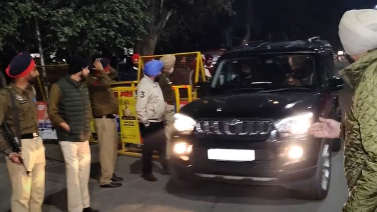 ਅਮਰੀਕਾ ਤੋਂ ਡਿਪੋਰਟ ਕੀਤੇ ਗਏ ਪ੍ਰਦੀਪ ਦਾ ਪਰਿਵਾਰ ਸੋਗ ਵਿੱਚ,  41 ਲੱਖ  ਦੇ ਕਰਜ਼ੇ ਵਿੱਚ ਡੁੱਬਿਆ ਪਰਿਵਾਰ