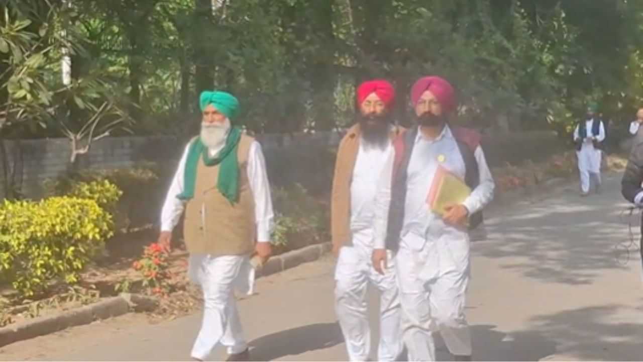 CM ਮਾਨ ਤੋਂ ਪਹਿਲਾਂ ਕਿਸਾਨਾਂ ਦੀ ਮੀਟਿੰਗ, ਕਈ ਅਹਿਮ ਮੁੱਦਿਆਂ ਨੂੰ ਲੈ ਕੇ ਬਣਾਈ ਰਣਨੀਤੀ