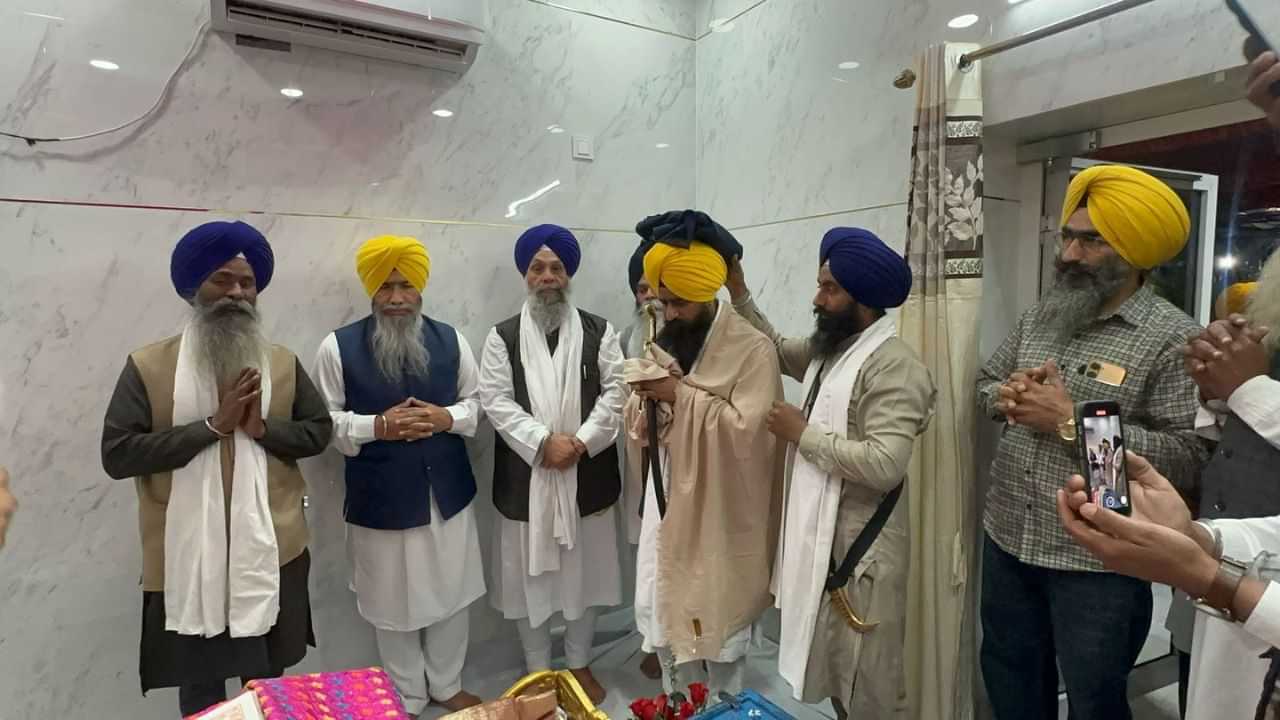 ਜਥੇਦਾਰ ਕੁਲਦੀਪ ਸਿੰਘ ਗੜਗੱਜ ਨੂੰ ਅਕਾਲ ਤਖ਼ਤ ਸਾਹਿਬ ਦੇ ਜਥੇਦਾਰ ਦਾ ਵਾਧੂ ਚਾਰਜ, ਵਿਰੋਧ ਚ ਨਿੱਤਰੇ ਕਈ ਅਕਾਲੀ ਅਤੇ ਨਿਹੰਗ ਆਗੂ