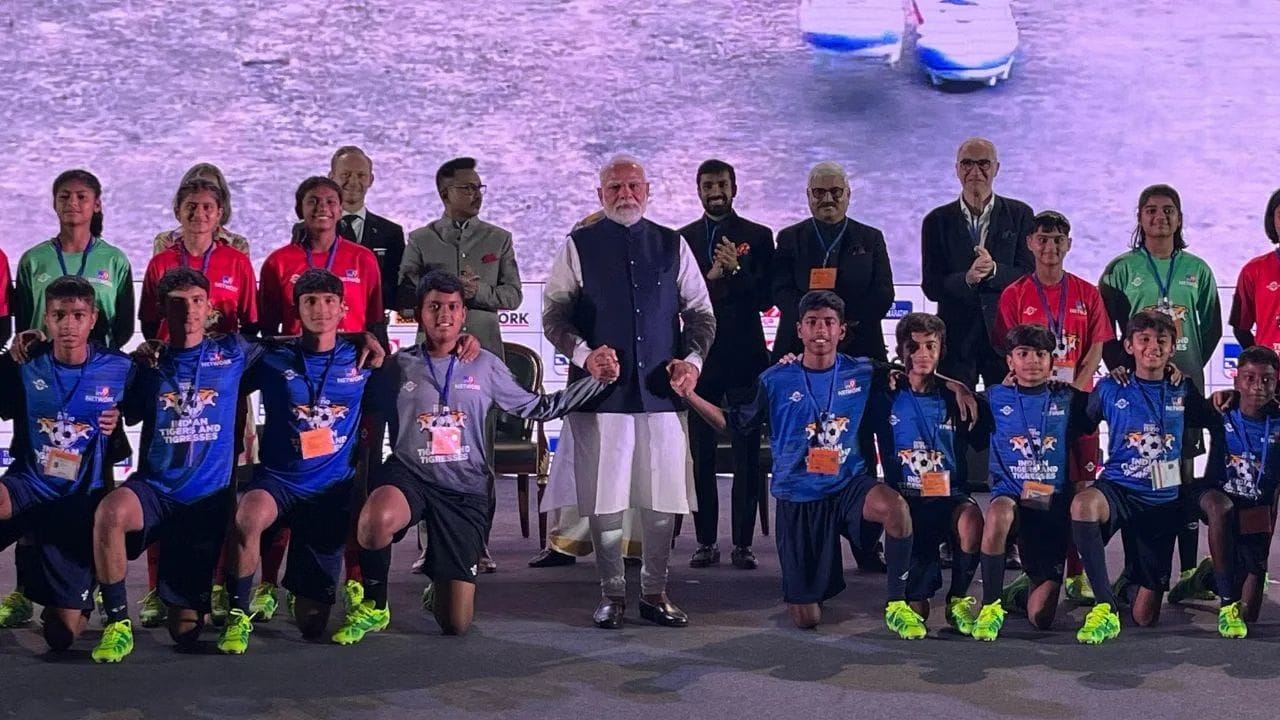 ਵਟ ਇੰਡੀਆ ਥਿੰਕਸ ਟੂਡੇ ਸੰਮੇਲਨ ਵਿੱਚ ਪ੍ਰਧਾਨ ਮੰਤਰੀ ਮੋਦੀ ਦਾ 28 ਬੱਚਿਆਂ ਨੇ ਕੀਤਾ ਸਵਾਗਤ