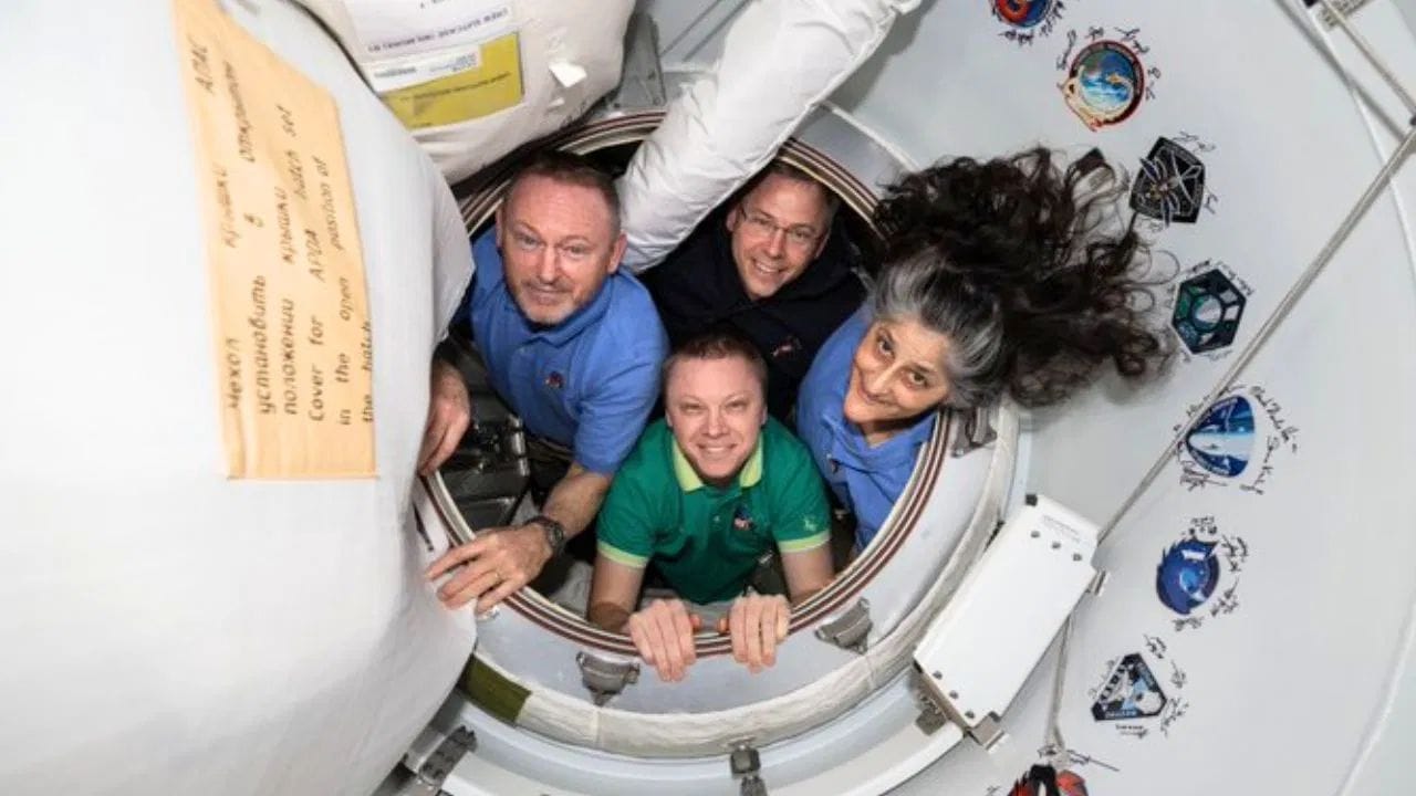 ਇਸ ਤਰ੍ਹਾਂ ਧਰਤੀ 'ਤੇ ਹੋਈ ਸੁਨੀਤਾ ਵਿਲੀਅਮਜ਼ ਦੀ Entry, ਦੇਖੋ ਵੀਡੀਓ