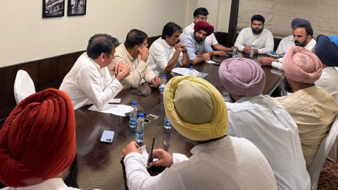 ਪੰਜਾਬ ਲਈ ਕਾਂਗਰਸ ਨੇ ਕੀਤੀ ਤਿਆਰੀ, ਪੰਜਾਬ ਦੇ ਵੱਡੇ ਆਗੂ ਪਹੁੰਚੇ ਦਿੱਲੀ, ਕਿਸ ਮੁੱਦੇ 'ਤੇ ਬਣੀ ਸਹਿਮਤੀ?