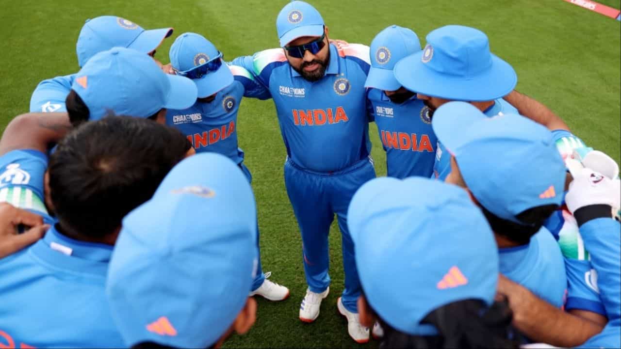 BCCI ਦਾ ਵੱਡਾ ਫੈਸਲਾ: ਸਿਰਫ਼ ਇੱਕ ਖਿਡਾਰੀ ਨੂੰ ਮਿਲੇਗੀ ਛੋਟ, ਬਾਕੀ ਸਭ ਖੇਡਣਗੇ ਵਿਜੇ ਹਜ਼ਾਰੇ ਟਰਾਫੀ BCCI ਦਾ ਵੱਡਾ ਫੈਸਲਾ: ਸਿਰਫ਼ ਇੱਕ ਖਿਡਾਰੀ ਨੂੰ ਮਿਲੇਗੀ ਛੋਟ, ਬਾਕੀ ਸਭ ਖੇਡਣਗੇ ਵਿਜੇ ਹਜ਼ਾਰੇ ਟਰਾਫੀ
