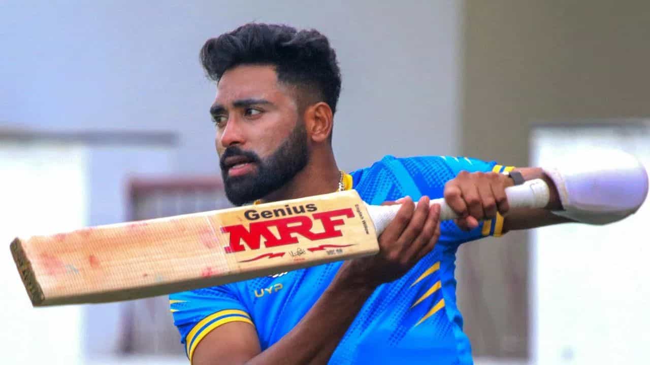 ਅੰਕੜੇ ਖੁਦ ਬੋਲਦੇ ਹਨ... ਟੀਮ ਇੰਡੀਆ ਤੋਂ ਬਾਹਰ ਕੀਤੇ ਜਾਣ ਤੇ ਸਿਰਾਜ ਨੇ ਤੋੜੀ ਚੁੱਪੀ, ਰੋਹਿਤ ਸ਼ਰਮਾ ਨੂੰ ਦਿੱਤਾ ਇਹ ਜਵਾਬ