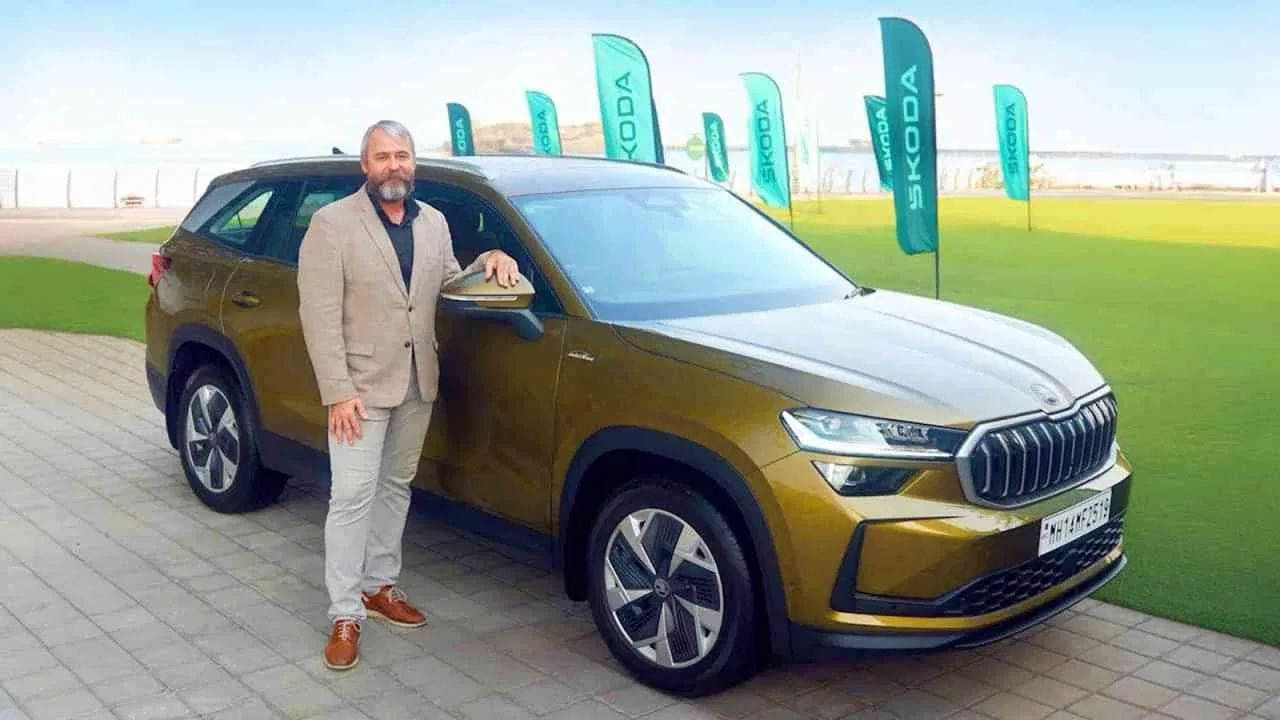 9 ਏਅਰਬੈਗਸ ਨਾਲ 2025 Skoda Kodiaq ਲਾਂਚ, Toyota Fortuner-MG Gloster ਦੀ ਵਧੀ ਟੈਨਸ਼ਨ! 9 ਏਅਰਬੈਗਸ ਨਾਲ 2025 Skoda Kodiaq ਲਾਂਚ, Toyota Fortuner-MG Gloster ਦੀ ਵਧੀ ਟੈਨਸ਼ਨ!