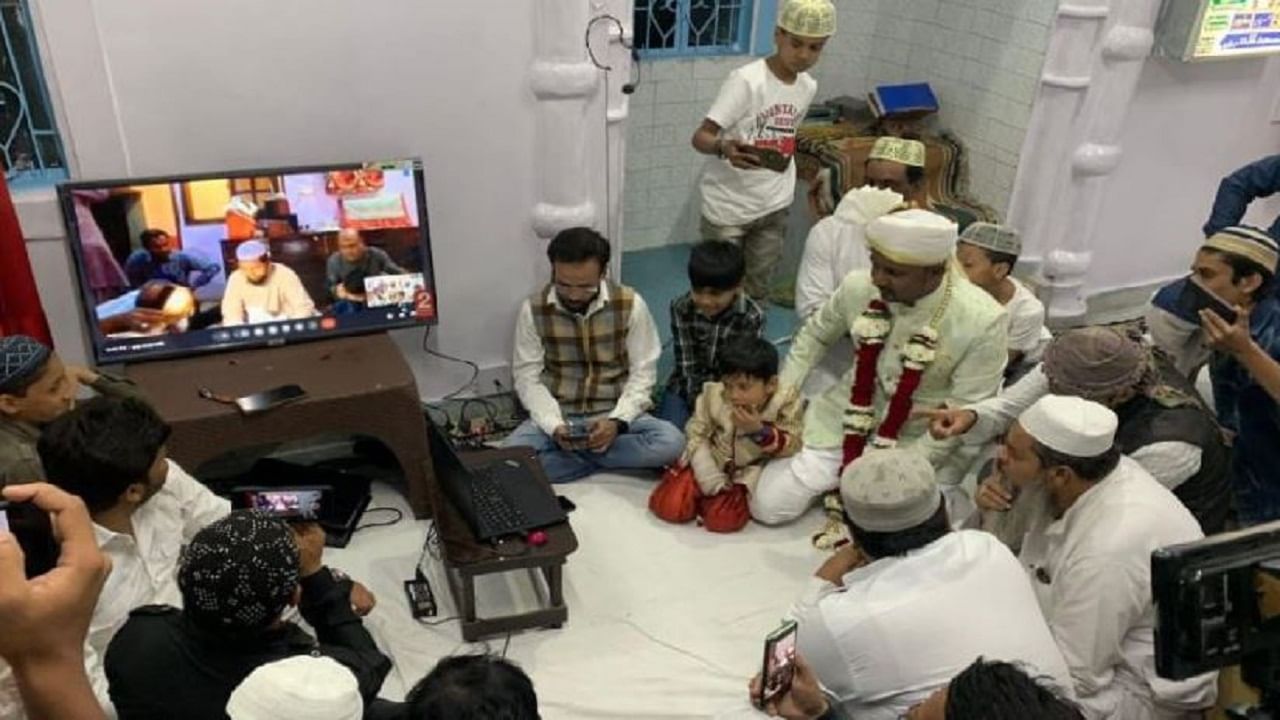 OMG: 16 ਸਾਲ ਦਾ ਪਿਆਰ, 12 ਸਾਲ ਪਹਿਲਾਂ ਦੇਖਿਆ ਸੀ ਆਖਰੀ ਵਾਰ… ਹੁਣ ਪਾਕਿਸਤਾਨੀ ਦੁਲਹਨ ਨੂੰ ਮਿਲਣ ਜਾ ਰਿਹਾ ਸੀ ਲਾੜਾ ਪਰ ਸਰਹੱਦ ਬਣੀ ਰੁਕਾਵਟ OMG: 16 ਸਾਲ ਦਾ ਪਿਆਰ, 12 ਸਾਲ ਪਹਿਲਾਂ ਦੇਖਿਆ ਸੀ ਆਖਰੀ ਵਾਰ… ਹੁਣ ਪਾਕਿਸਤਾਨੀ ਦੁਲਹਨ ਨੂੰ ਮਿਲਣ ਜਾ ਰਿਹਾ ਸੀ ਲਾੜਾ ਪਰ ਸਰਹੱਦ ਬਣੀ ਰੁਕਾਵਟ